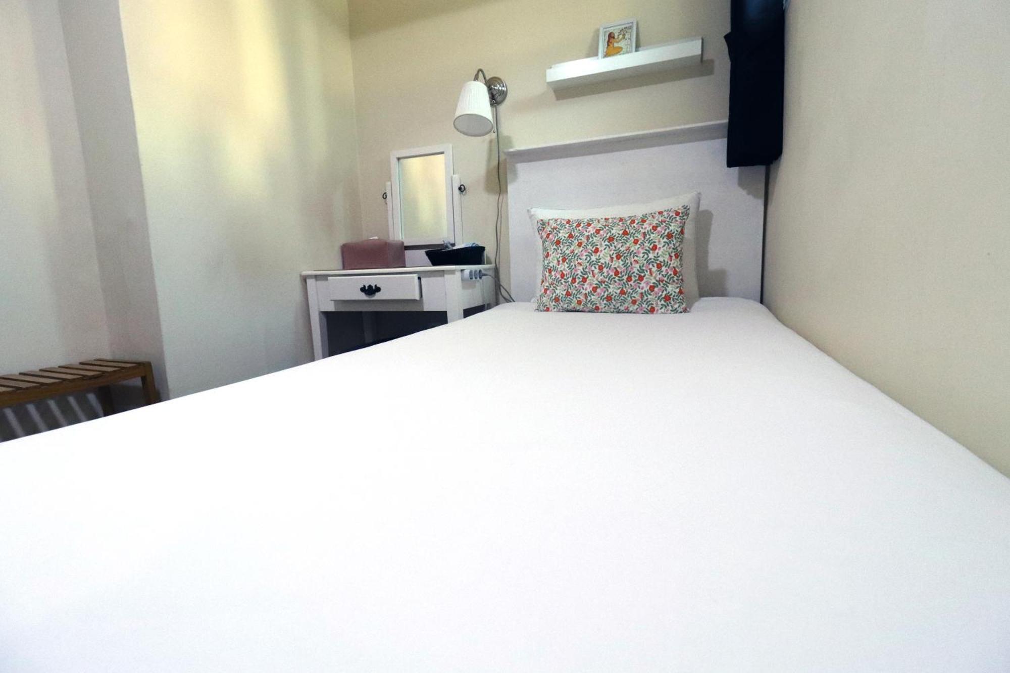 Just4U Guesthouse Seul Dış mekan fotoğraf